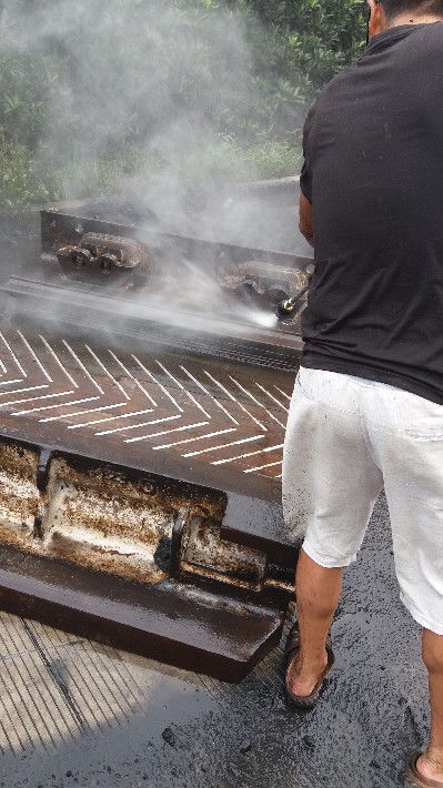 【超高壓疏通清洗機(jī),超高壓防爆清洗機(jī),冷熱水高壓清洗機(jī)?！? 